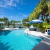 Отель Kaiku 8BR by Grand Cayman Villas & Condos, фото 30