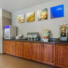 Отель Comfort Suites Delavan - Lake Geneva Area, фото 35