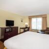 Отель Holiday Inn Express North East, an IHG Hotel, фото 7