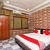 Отель Oyo 17120 Somerest Guest House, фото 25