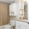 Отель Harbor Towers Yacht & Racquet 324 - One Bedroom Condo, фото 8