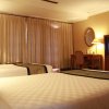 Отель Singgasana Hotel Surabaya, фото 6
