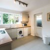 Отель NEW 2BD East London Flat With Garden - Woodford, фото 5