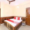 Отель OYO 12719 Home 1RK Hill Top Bharari, фото 3