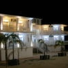 Отель Mariana Hotel, фото 1