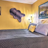 Отель Studio w/ Resort Amenities: 1 Mi to Lake Lure, фото 7