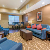Отель Comfort Inn & Suites Galt - Lodi North, фото 13