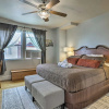 Отель South Philly Townhome: 3 Mi to Center City, фото 5