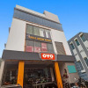 Отель OYO 93527 Hotel 7 Hills Luxury Rooms, фото 1