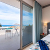 Отель Lush Villa With Heated Pool 180m to the Beach, фото 8