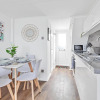 Отель On the Water 3 | waterside studio | mezzanine bedroom | terrace overlooking the harbour, фото 5