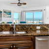 Отель Luxury Spacious Penthouse Beach View Treasure Island Pool HotTub, фото 12