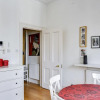 Отель Gorgeous Flat for 4 in the Centre of Notting Hill!, фото 7
