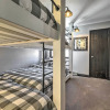 Отель The Bunk House - Ski-in/ski-out at Giant Steps!, фото 8