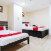 Отель RedDoorz @ University Belt Manila, фото 4
