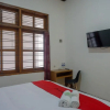 Отель RedDoorz near Kawasan Simpang Lima Area, фото 5