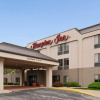 Отель Hampton Inn - Cedar Rapids, фото 1