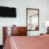 Отель Rodeway Inn & Suites Niagara Falls, фото 11