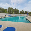 Отель Myrtle Beach Condo w/ Pool Access - 2 Mi to Ocean!, фото 12