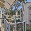 Отель Updated Hilton Head Condo: Balcony, Walk to Beach, фото 1