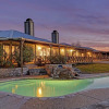 Отель The Estate on Lake Travis - A 10 Acre Waterfront Escape for Groups, фото 11