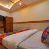 Отель Shree Galaxy by OYO Rooms, фото 31