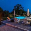 Отель Amazing Home in Nedescina With Outdoor Swimming Pool, Wifi and 3 Bedrooms, фото 5