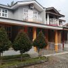 Отель OYO 3828 Villa Kota Bunga Blok Q, фото 8
