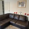 Отель Lovely 2-bed Apartment in Wallasey, Sleeps 4, фото 2