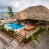 Отель Little Harvest Caye- Private Island, фото 10