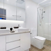 Отель NEO Apartments - Holidays Gold Coast, фото 8