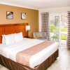 Отель Quality Inn & Suites Thousand Oaks, фото 44