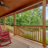 Отель A Great Escape 2 Bedroom Home with Mountain View, фото 2