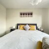 Отель Comfy 3-bedroom House in Worksop, фото 6