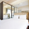 Отель Nice And Comfortable Living 1Br At Grand Sungkono Lagoon Apartment, фото 6
