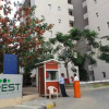 Отель Crest Executive Suites, фото 1