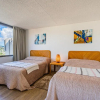Отель Waikiki Banyan, Pool, Free Parking, Sauna, Jacuzzi, WiFi, BBQ, AC,, фото 3