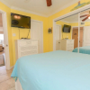 Отель Beach Side 2 Bedroom Condo, фото 3