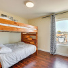 Отель Spacious Glendale Home: Walk to State Farm Stadium, фото 4