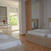 Отель Room in Guest Room - Welcomen in Vila Sinomati - Room 3, фото 3