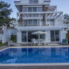 Отель Luxury Villa 1 with Private Pool, фото 7
