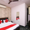 Отель OYO 22756 Diksha Hotel, фото 3