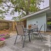 Отель Ocean Springs Getaway - Walk to Beach & Downtown!, фото 13