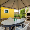 Отель Seaside Apartment in Mandre With Barbecue, фото 10