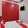Отель OYO Flagship 701007 Star Guest House, фото 2