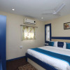 Отель OYO 10284 Hotel Transit, фото 15