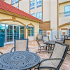 Отель La Quinta Inn & Suites by Wyndham Oklahoma City - Moore, фото 15