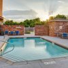Отель Towneplace Suites Fayetteville North, фото 2