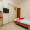 Отель OYO Flagship 685 Hotel Jayshree Domestic Airport, фото 5
