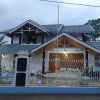 Отель OYO 93706 Penginapan Syariah Hj. Kenan, фото 1